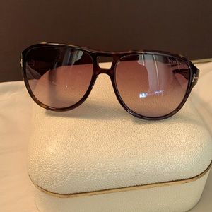 Tom Ford Dylan Sunglasses. Tortoise.